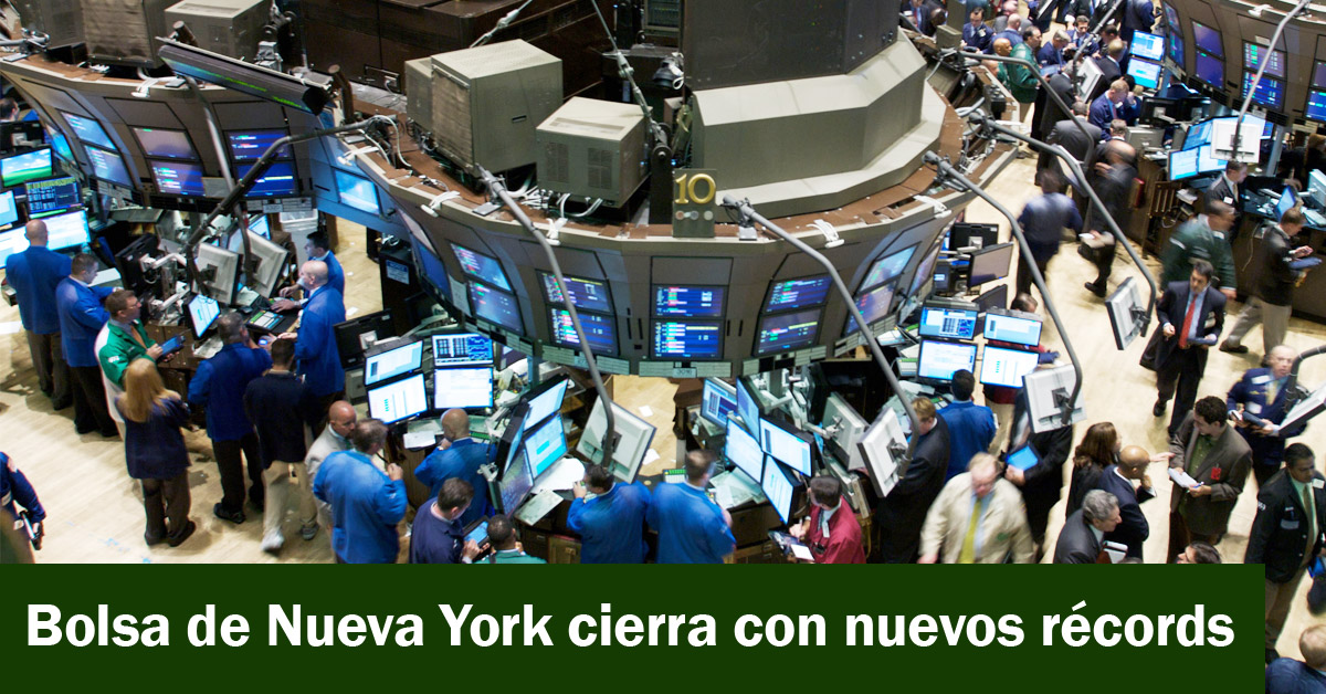 Wall Street cierra con ganancias y un nuevo récord del S&P 500 